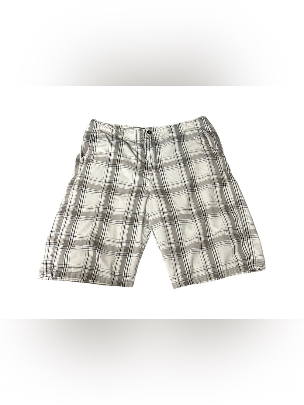 Tony Hawk Men's White and Gray Plaid Flat Front Shorts